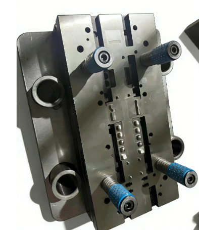 ����ѹģ��kc102